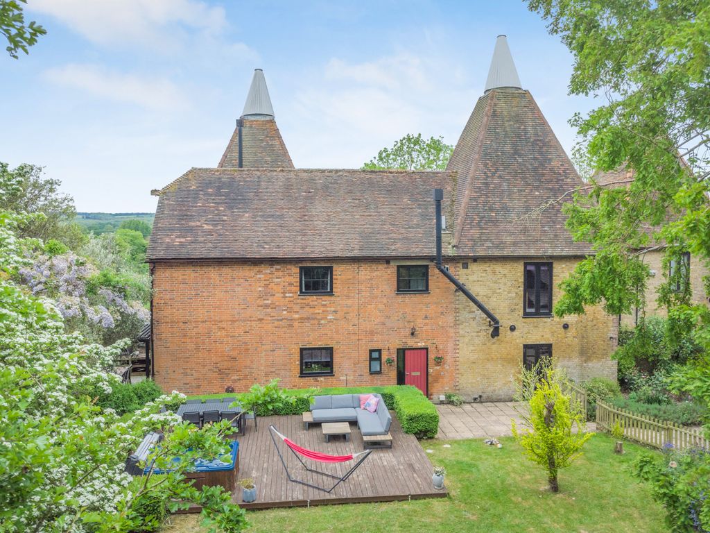 Property photo 1 of 17 Picture No. 24