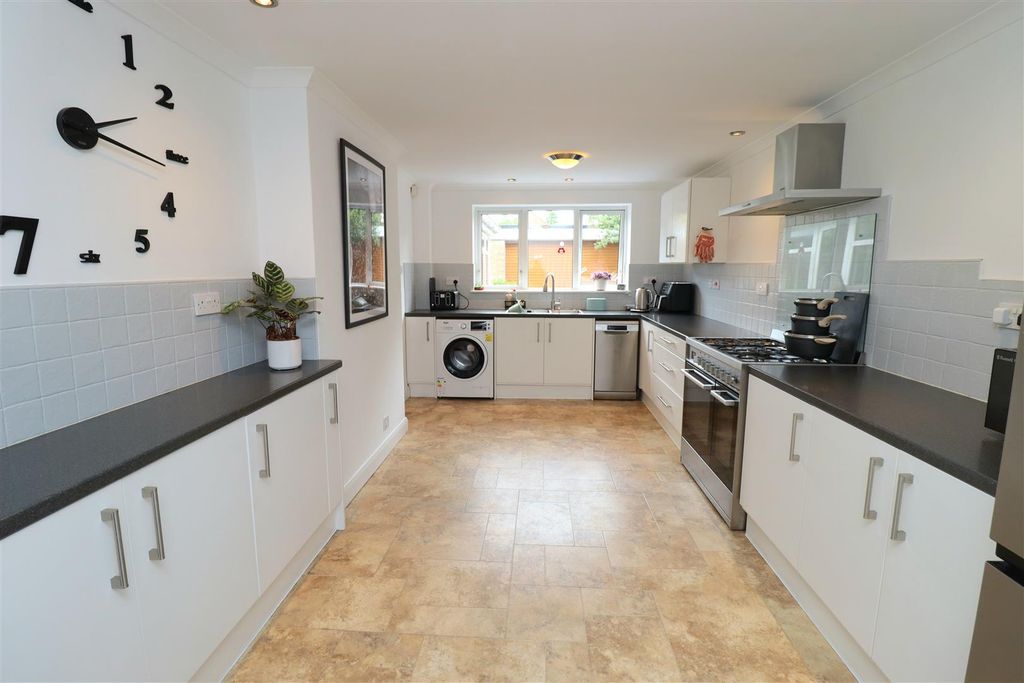 Property photo 3 of 14 Img_0899.Jpg