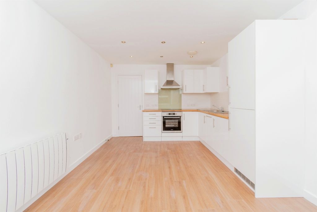 Property photo 3 of 7 Image