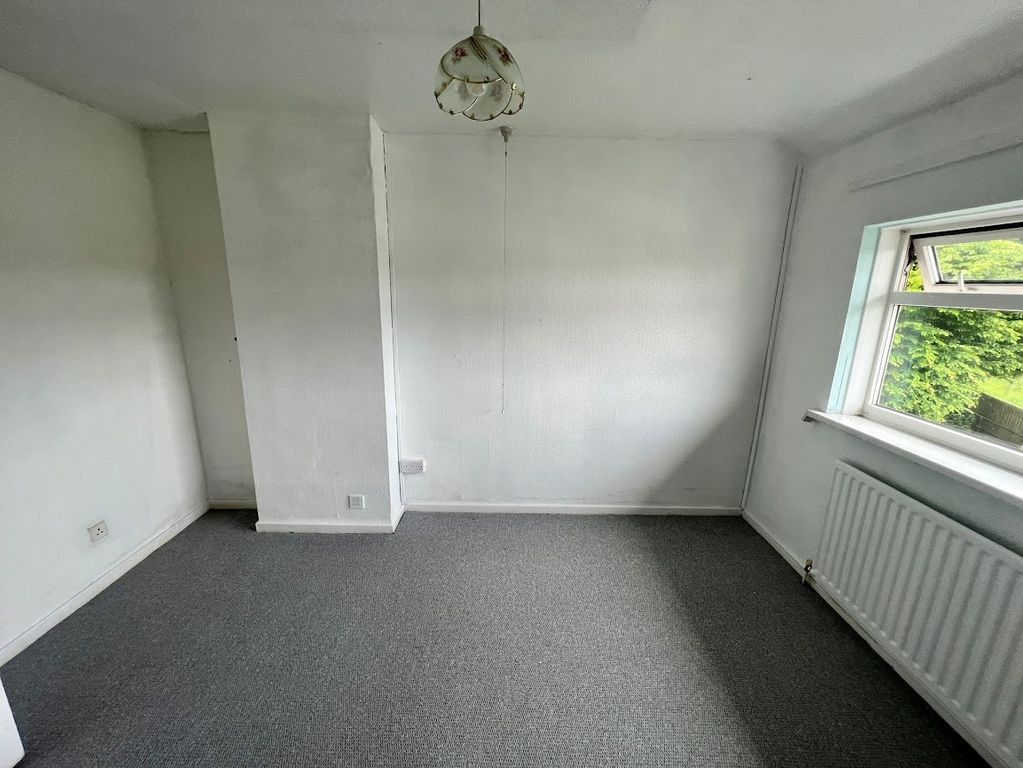 Property photo 2 of 19 2437033