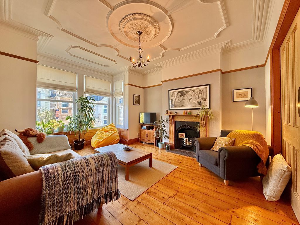 Property photo 3 of 38 Photo 3