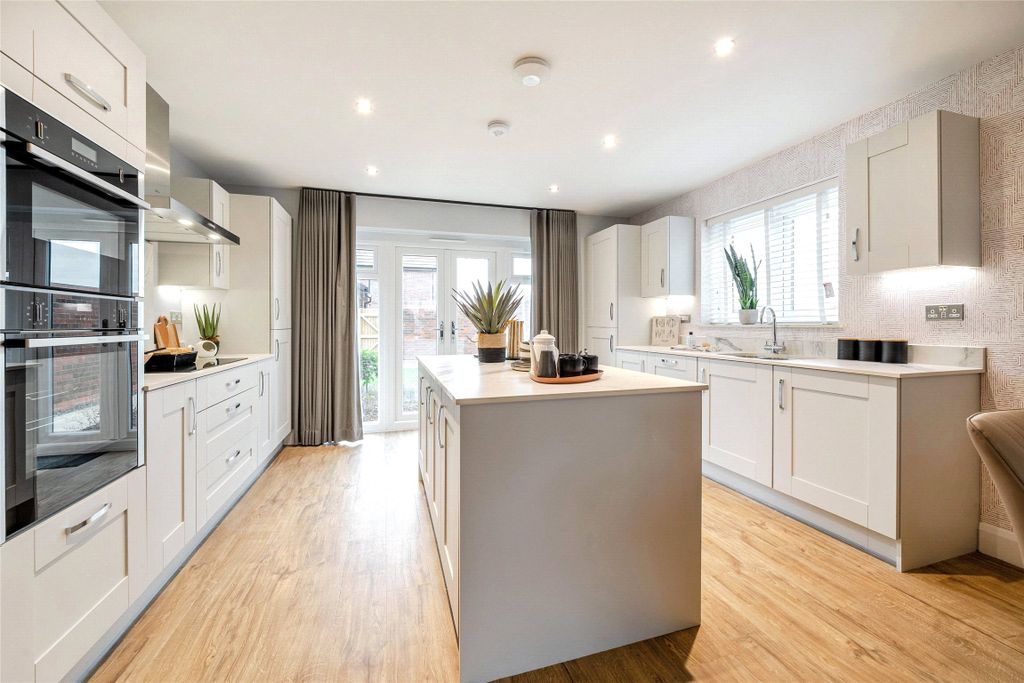 Property photo 1 of 17 Show Home Image