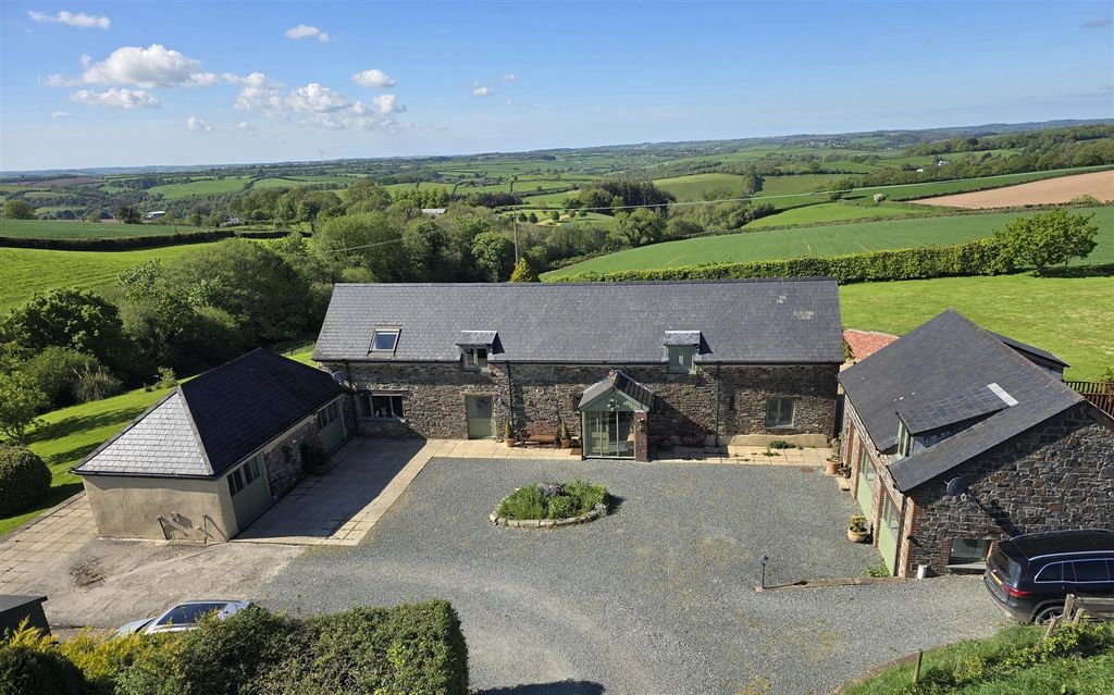 Property photo 1 of 54 Ariel View
