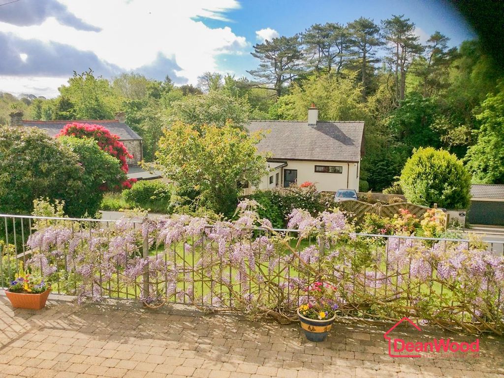 Property photo 3 of 22 3.Jpg