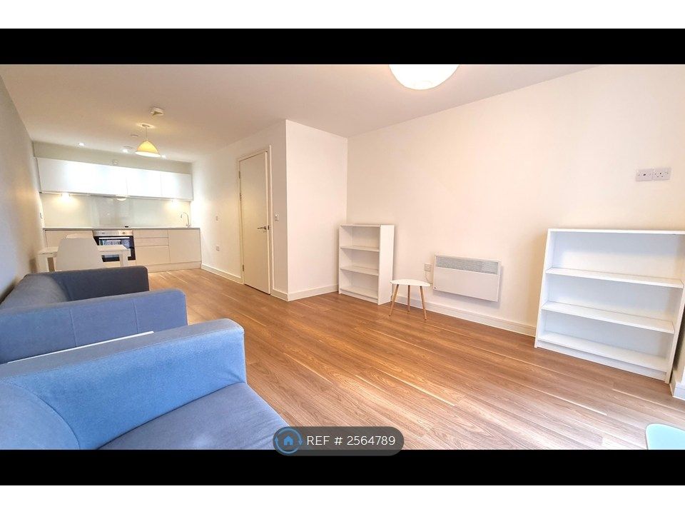 Property photo 3 of 18