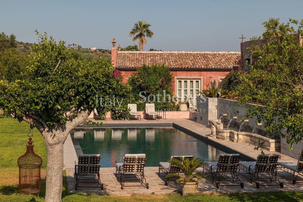 Property photo 3 of 41