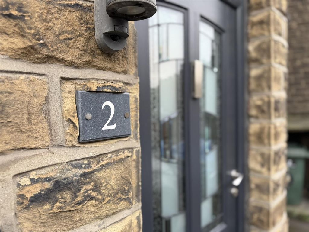 Property photo 2 of 18 Img_6070.Jpeg