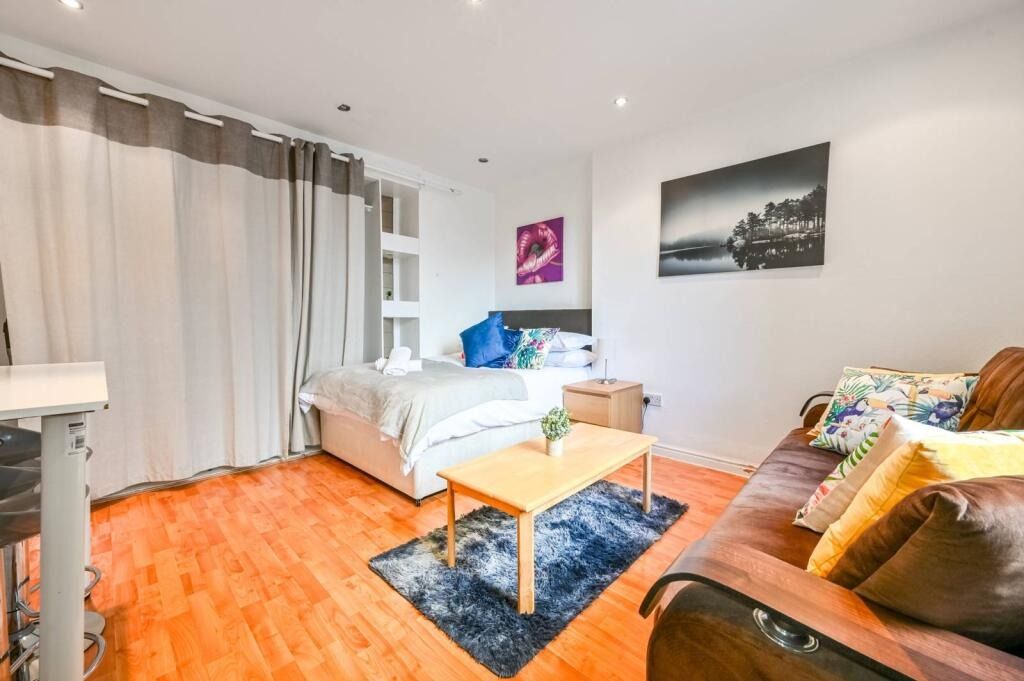 Property photo 1 of 6 5603480