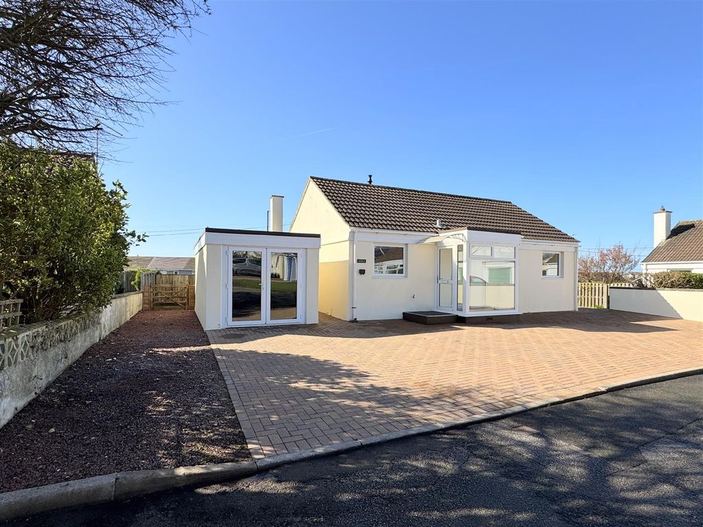 Property photo 1 of 16