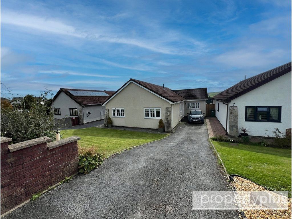 Property photo 1 of 16 Picture No. 19