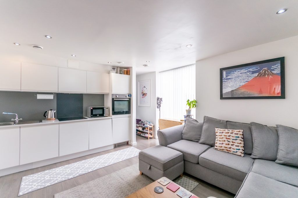 Property photo 2 of 5