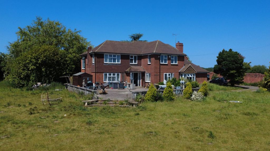 Additional image 16 of 5 bed detached house for saleOsborne Manor, Farnham Road, Sleaford, Bordon, Hampshire GU35