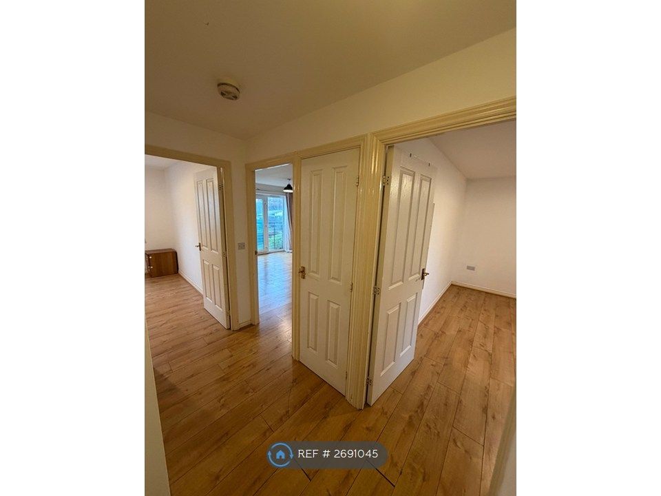 Property photo 3 of 11 Hallway - From Bathroom Door