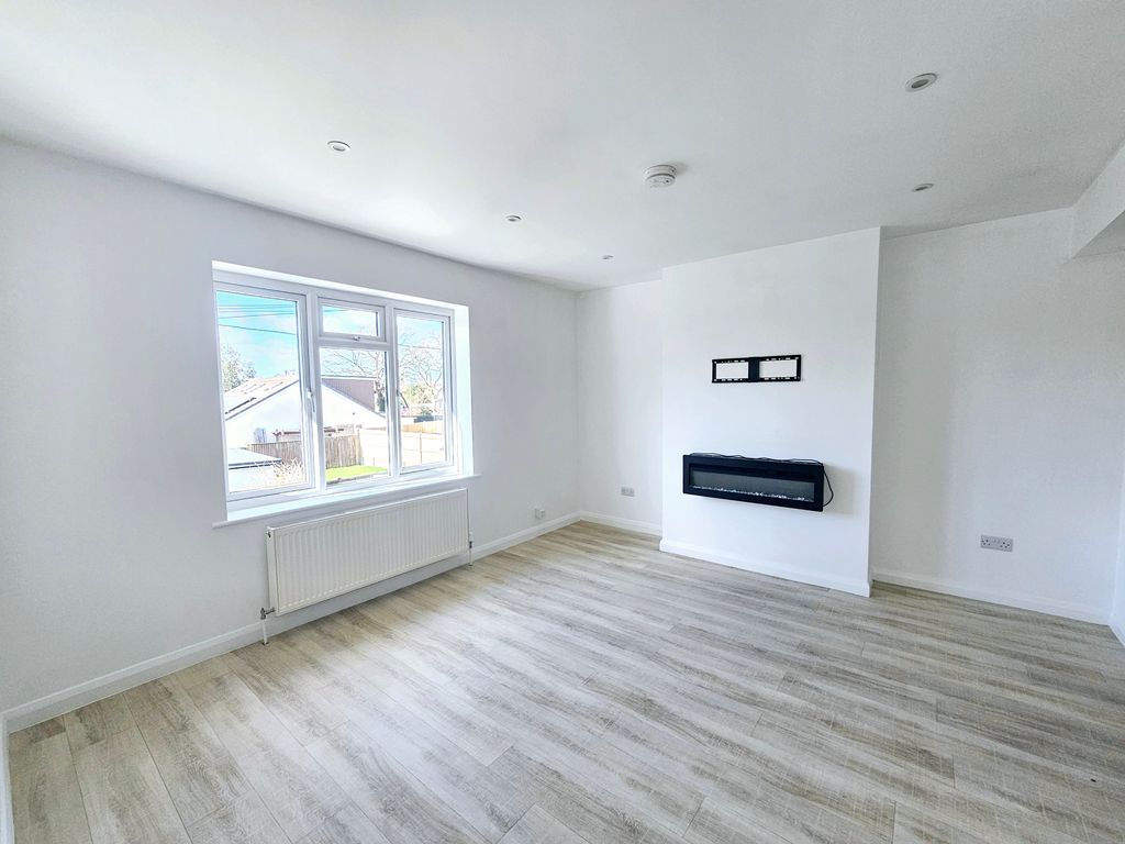 Property photo 1 of 10 Image