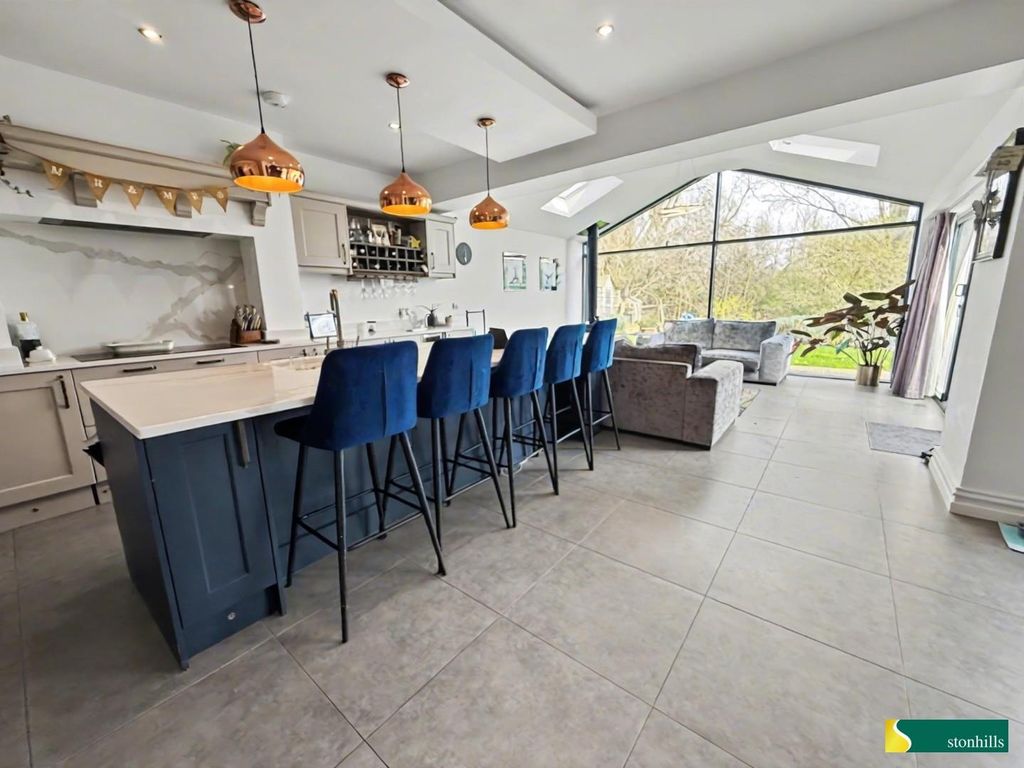 Property photo 2 of 22 12.Jpg