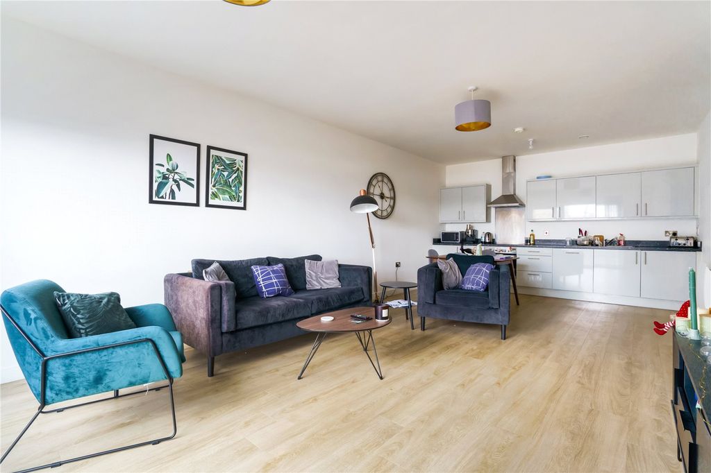Property photo 1 of 14 Picture No. 22