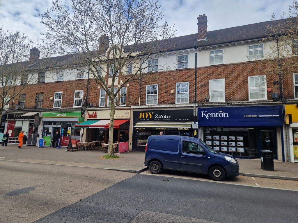 Property photo 2 of 11