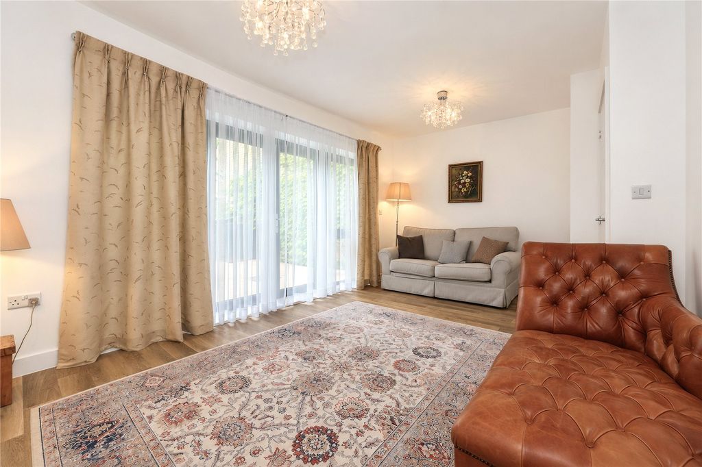 Property photo 3 of 21 Picture No. 36