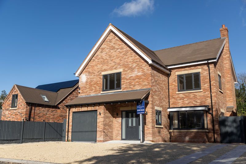 Property photo 1 of 24 Photo 25