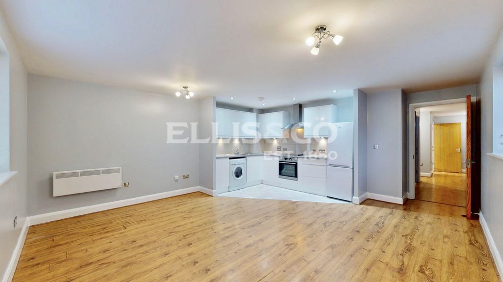 Property photo 1 of 18 Picture No. 38