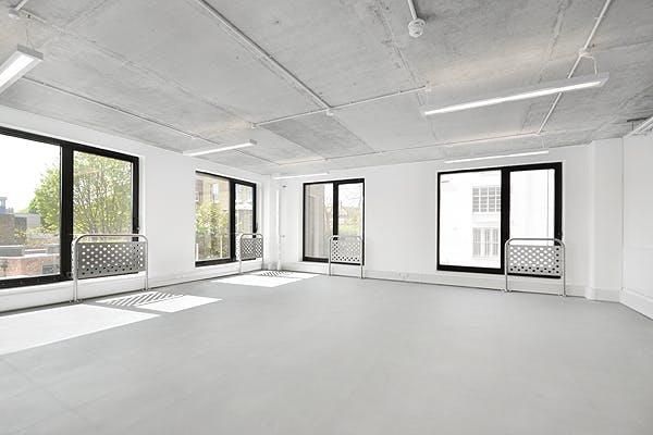 Property photo 2 of 8 Serviced Office To Rent In Highbury Grove, Islingt