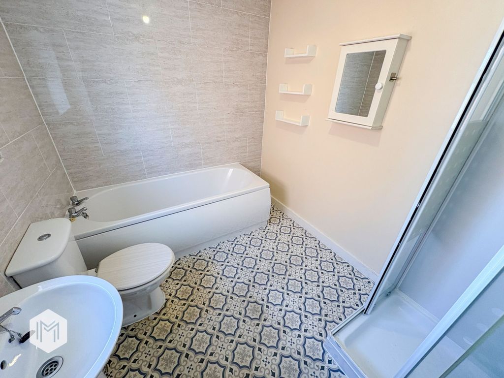 Property photo 2 of 12 Picture No. 06