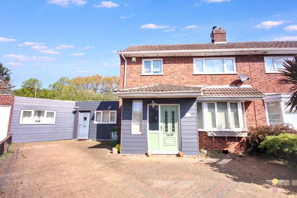 Property photo 1 of 21