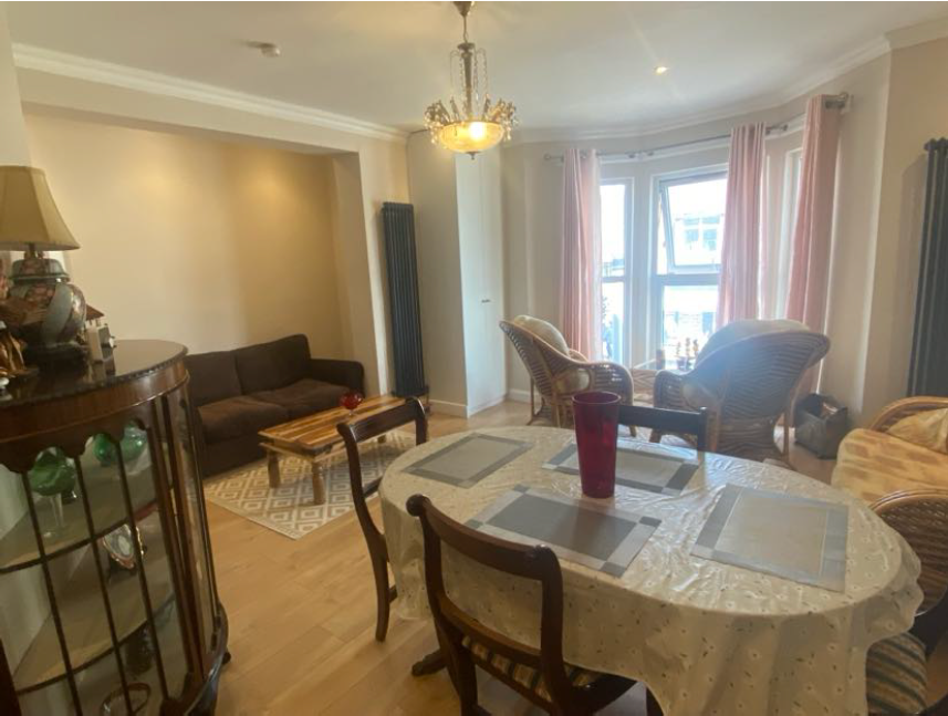 Property photo 2 of 7