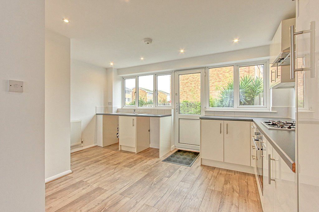 Property photo 2 of 22 Picture No. 08