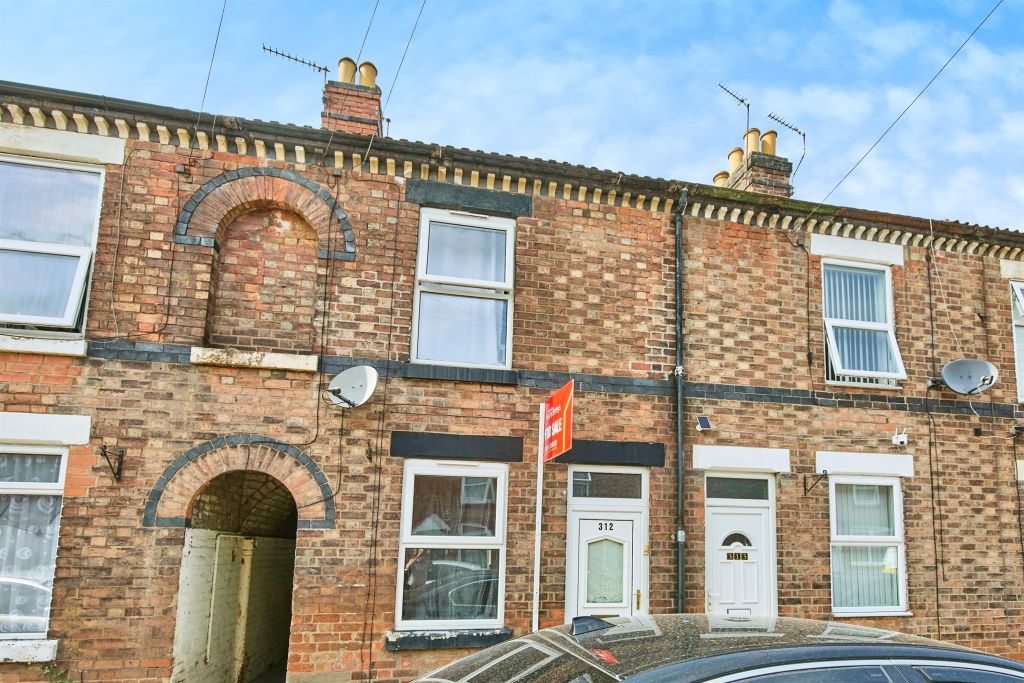 Property photo 1 of 17