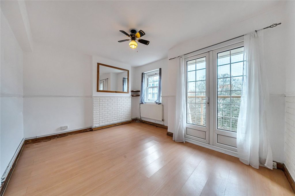 Property photo 3 of 10 Picture No. 27