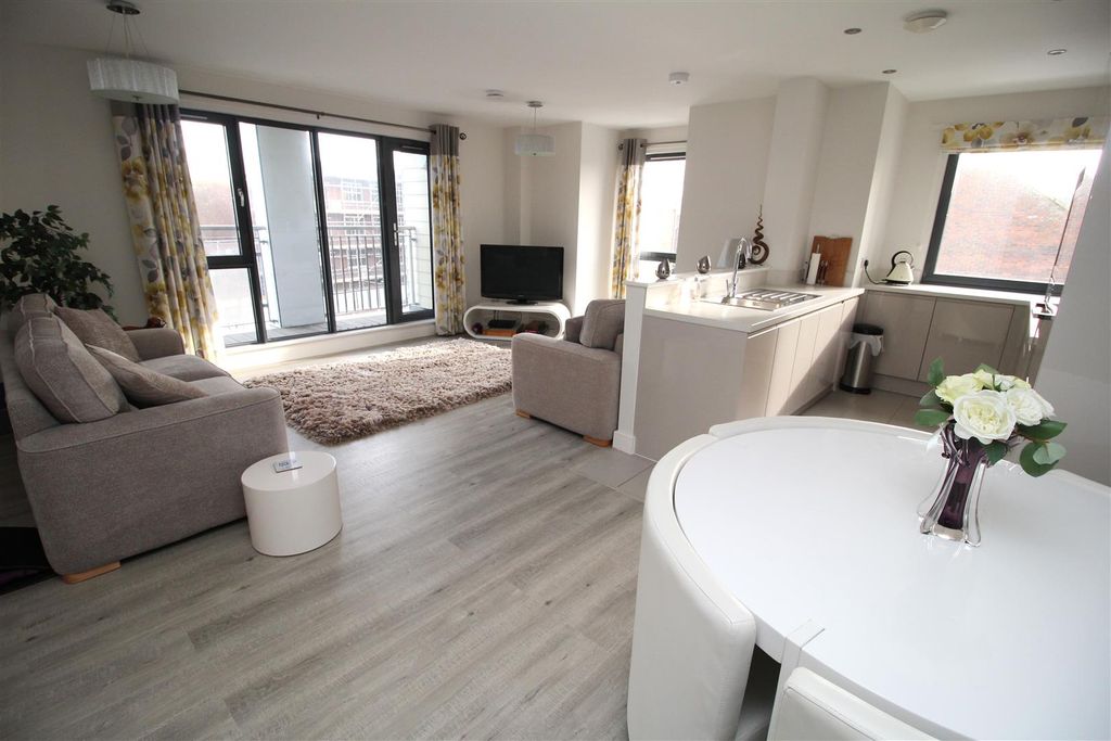 Property photo 3 of 9 Img_4545.Jpg