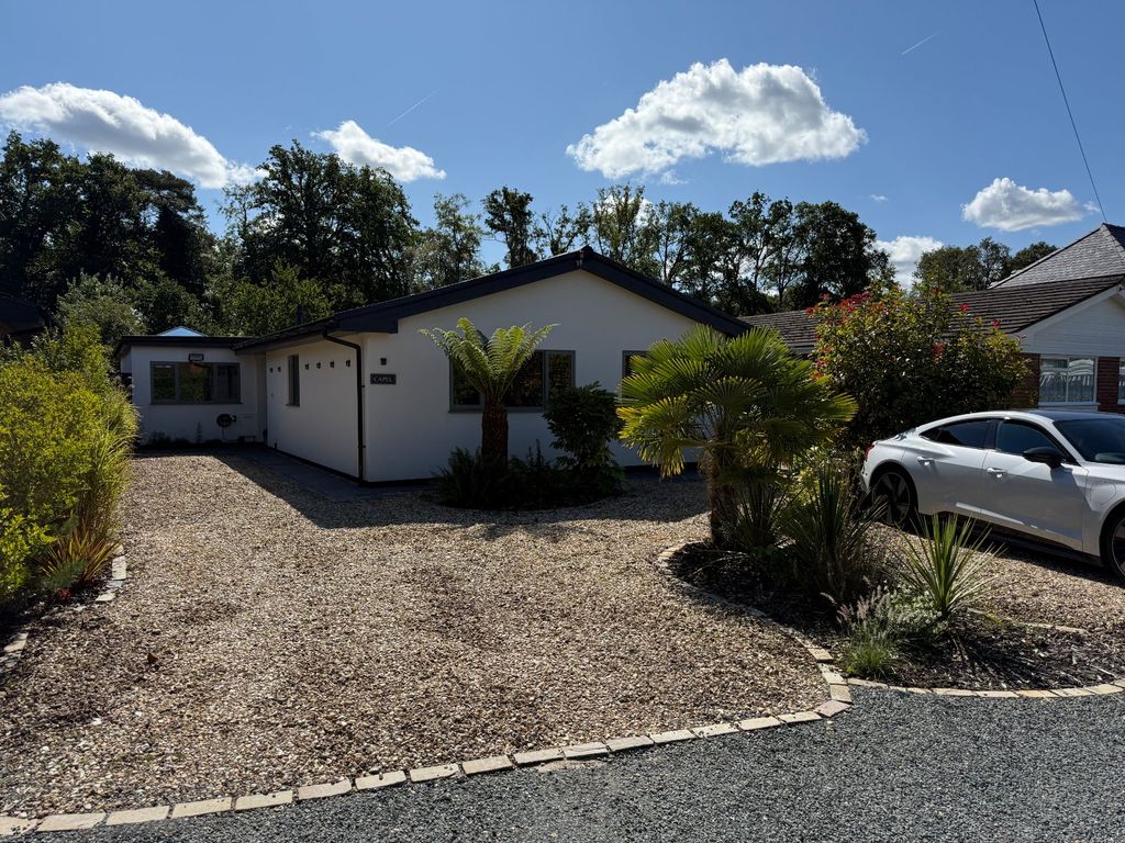 Property photo 1 of 16 Front Elevations