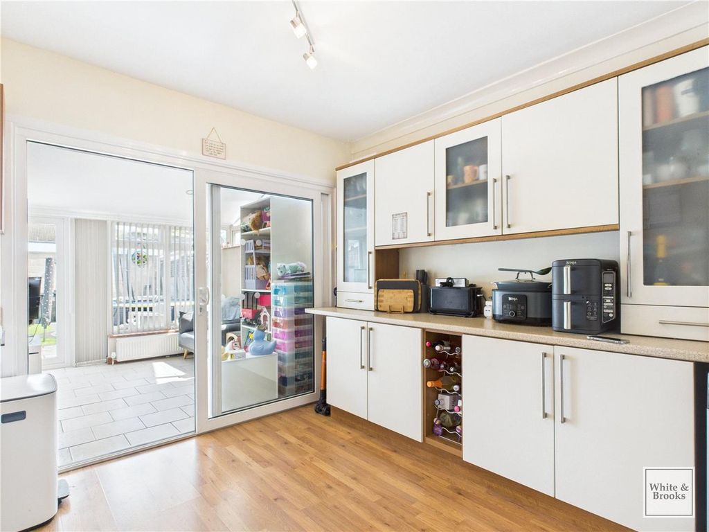 Property photo 3 of 15 3.Jpg