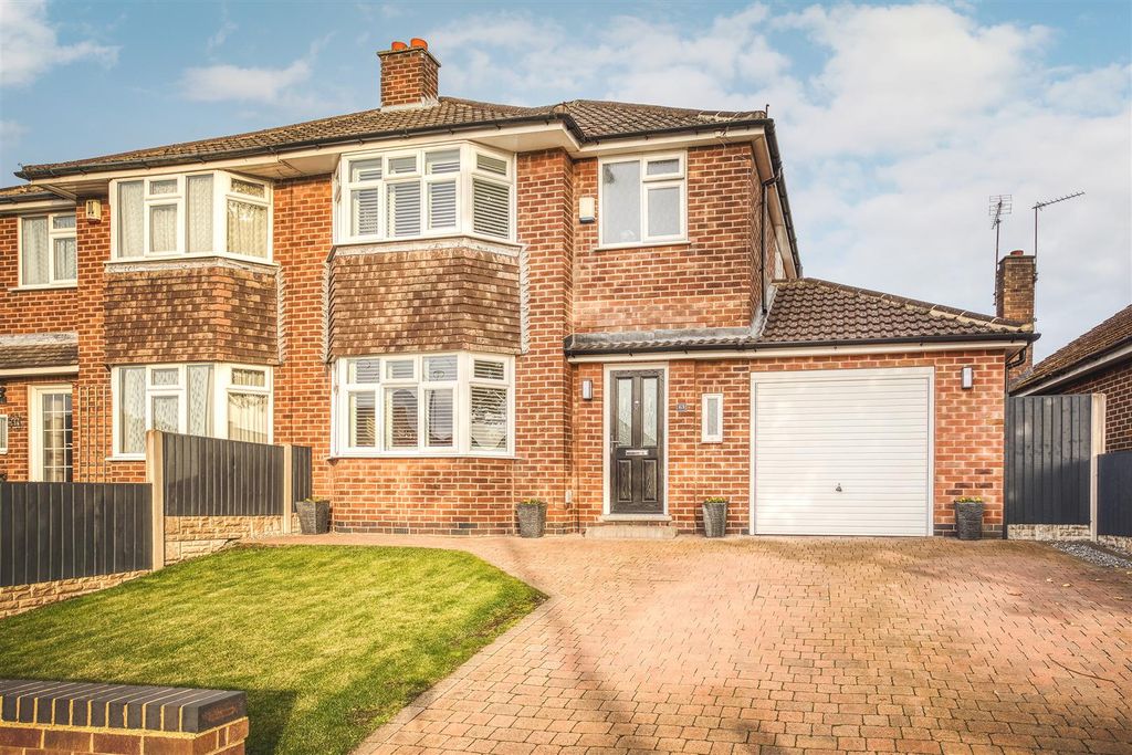 Property photo 1 of 22