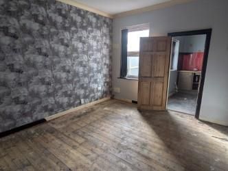 Property photo 3 of 9 B94719F1-7c3d-4F68-B366-213c46E20c08.Jpg