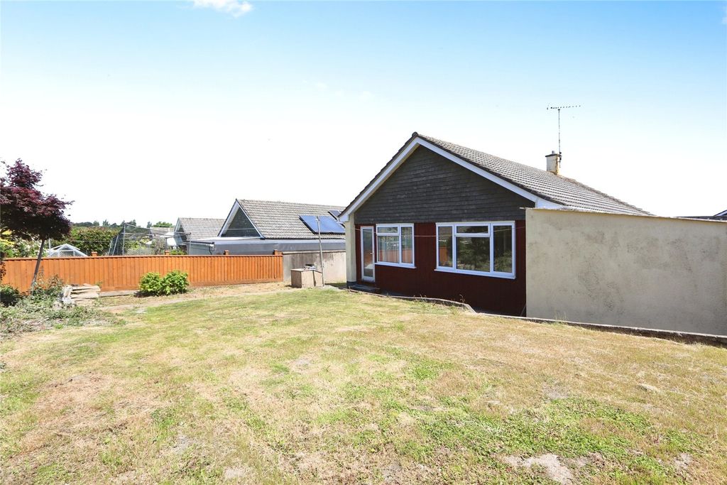 Property photo 2 of 15 Picture No. 04