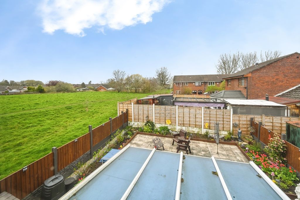 Property photo 2 of 8 Pbox-Img.Jpg