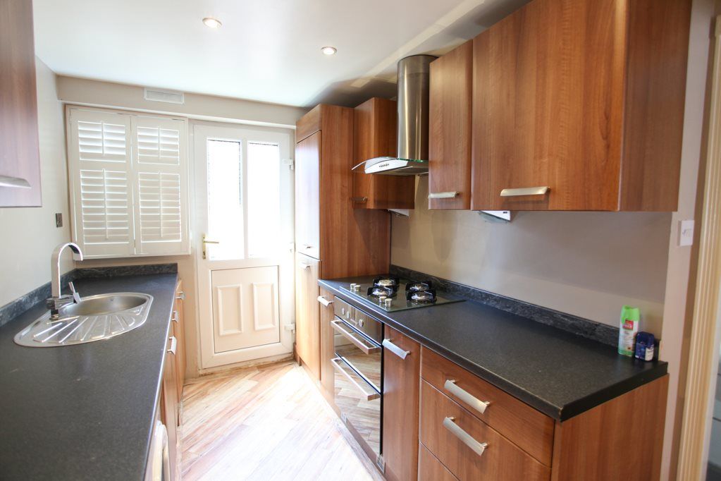 Property photo 2 of 6 85 Grantham 2