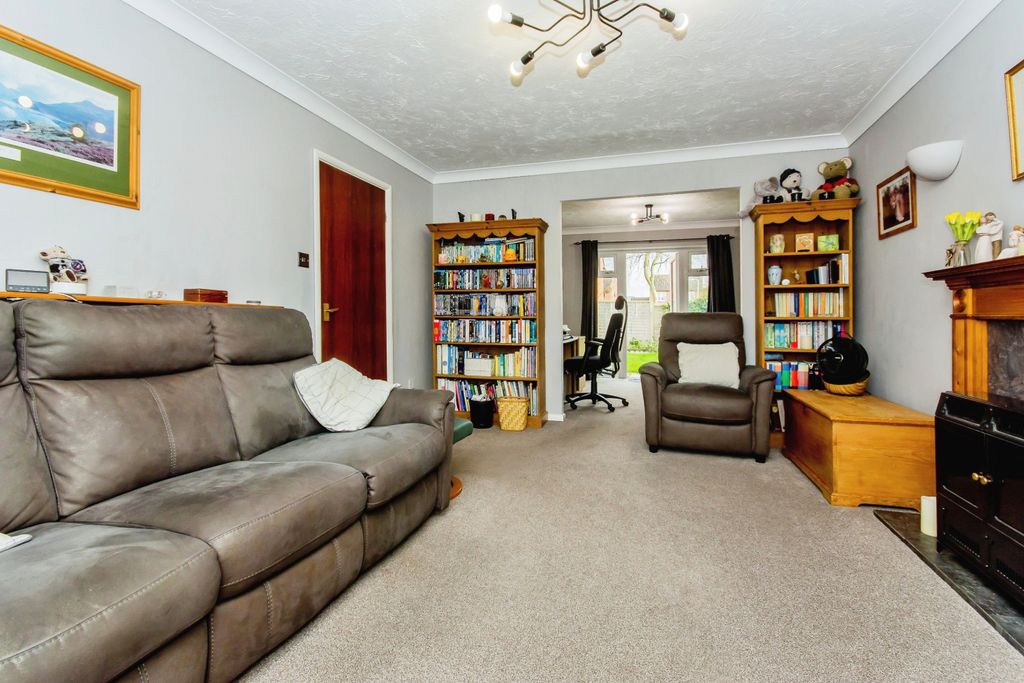 Property photo 2 of 15 Photography