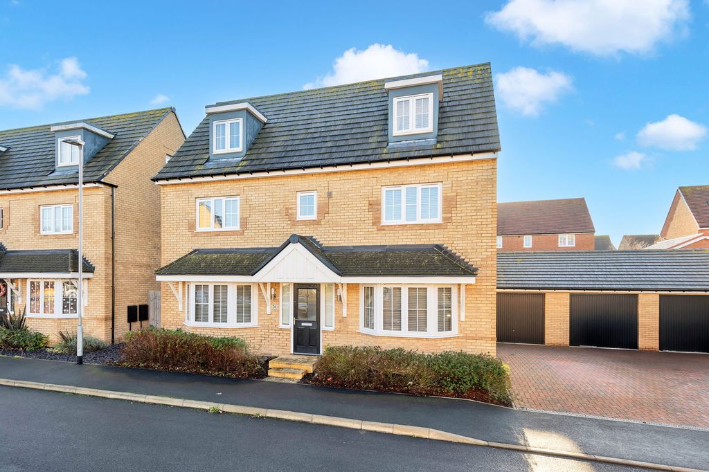 Property photo 1 of 16