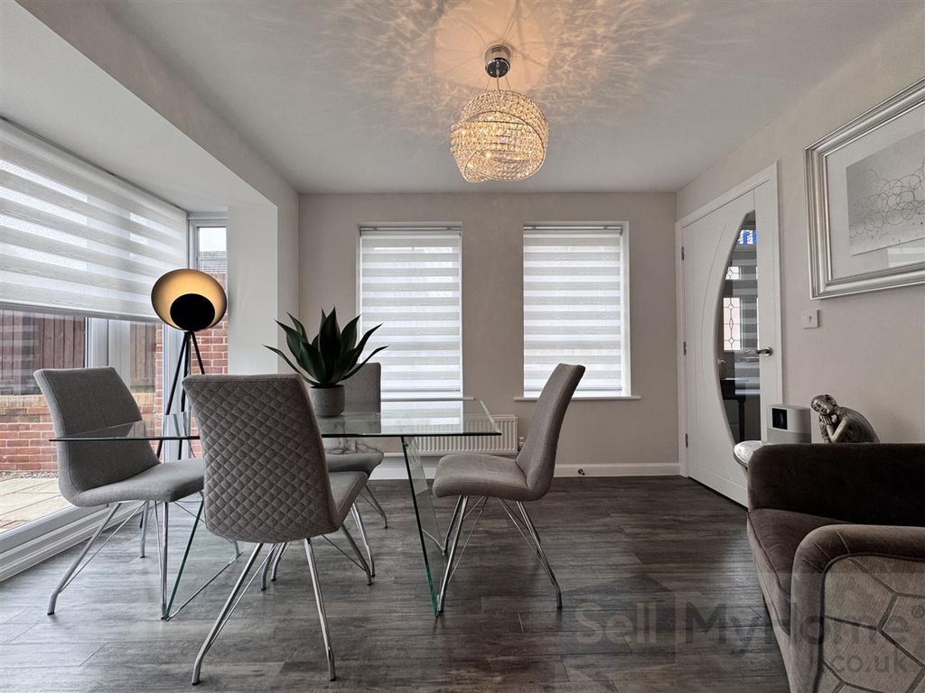 Property photo 3 of 13 Second Reception