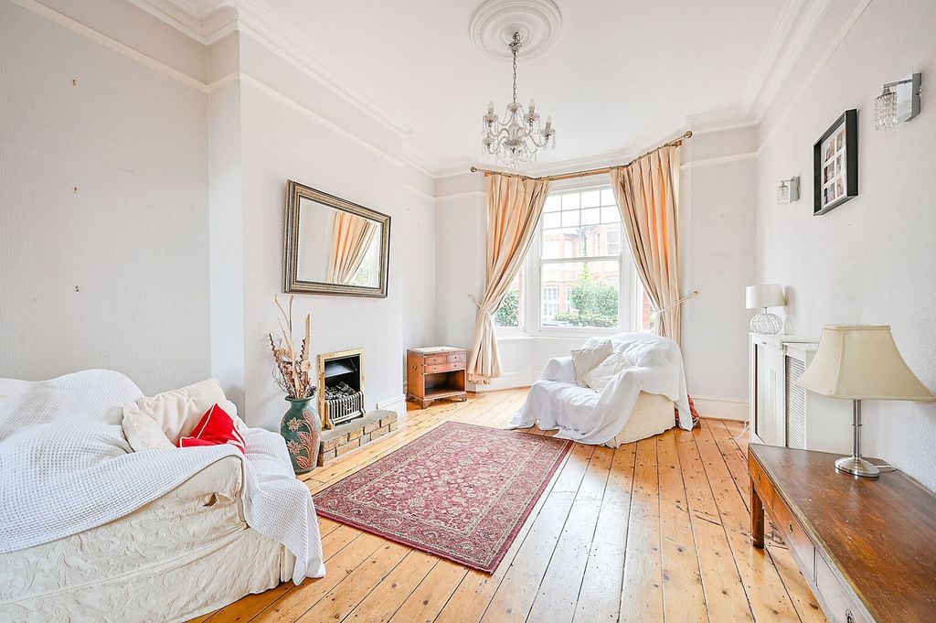 Property photo 2 of 15