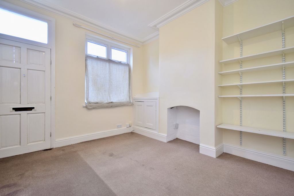 Property photo 2 of 10 Gallery