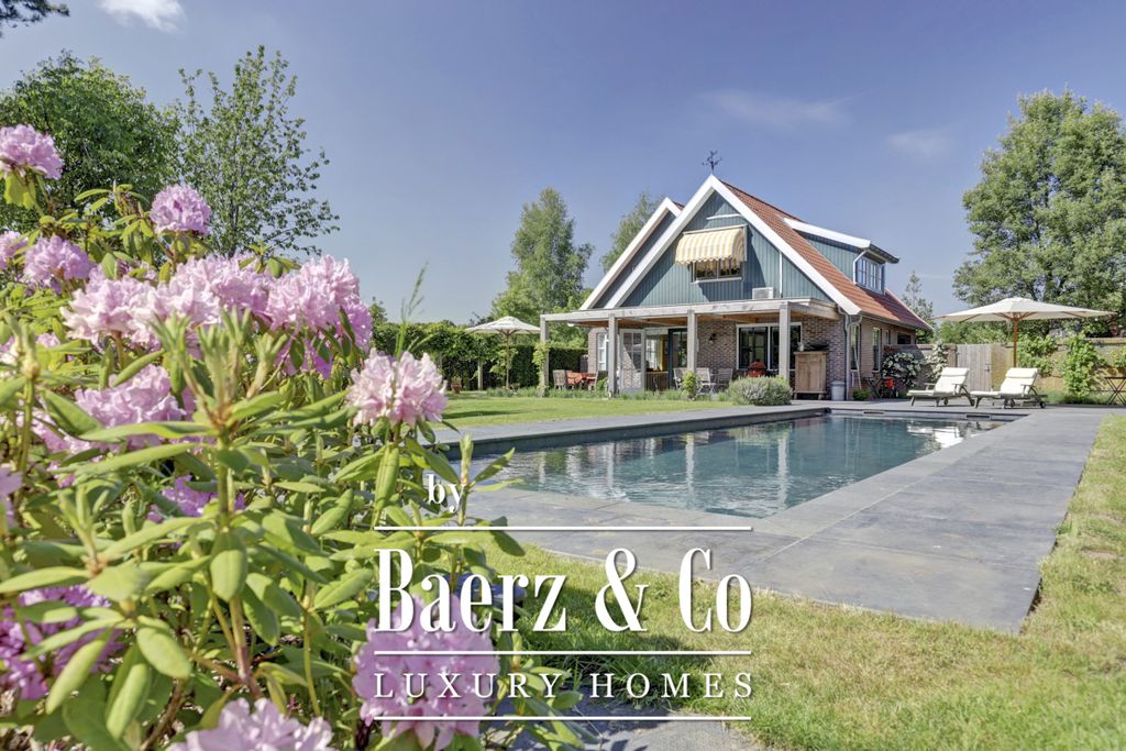 Property photo 1 of 51