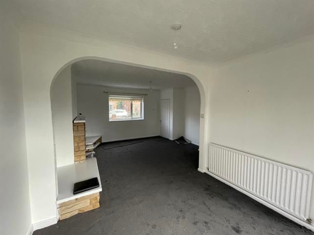 Property photo 3 of 8 Dining Room