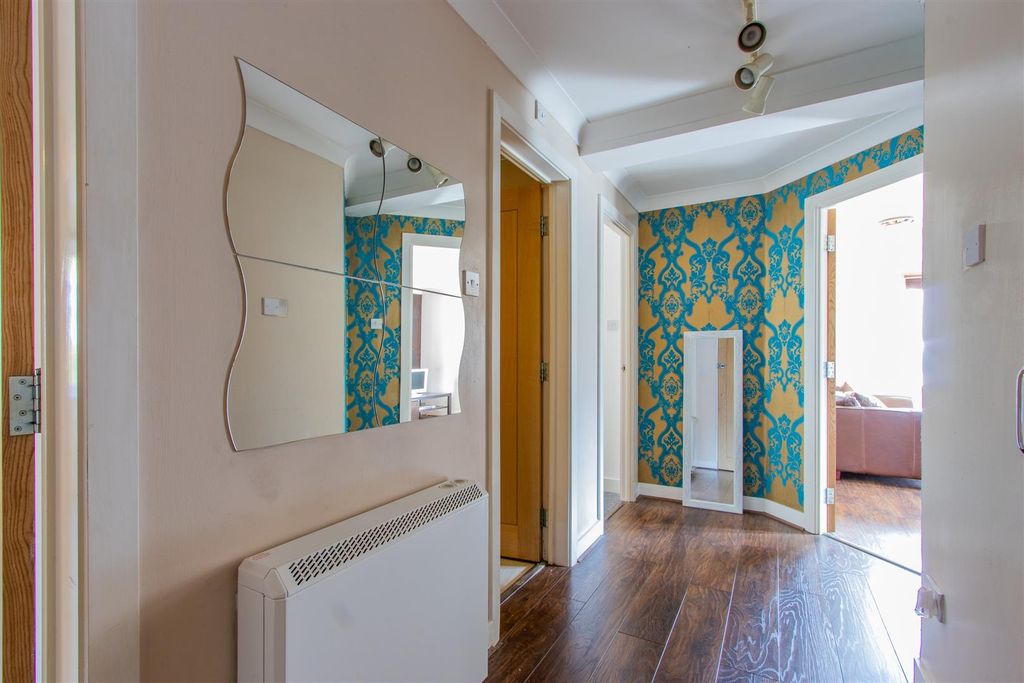 Property photo 2 of 9 Grangemoor Court 3-1.Jpg