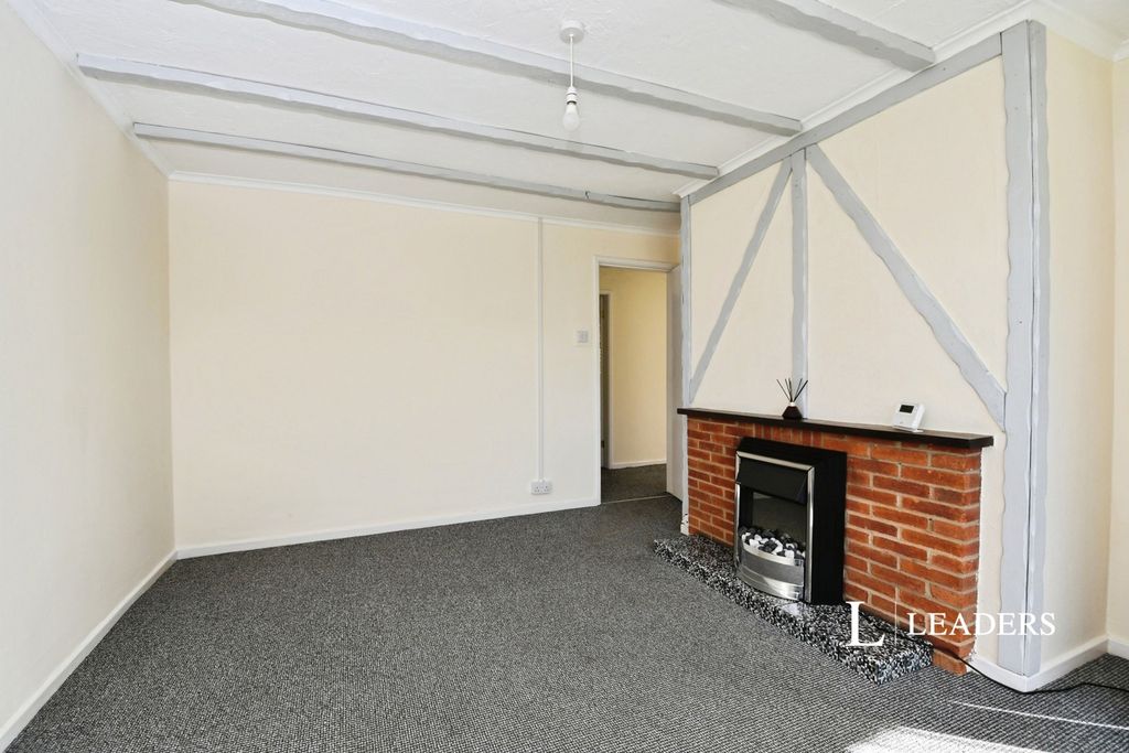 Property photo 3 of 11 Pbox-Img.Jpg