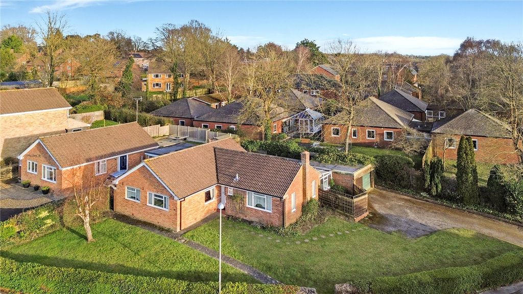 Property photo 2 of 17 Picture No. 22