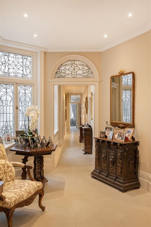 Property photo 2 of 17 53 Harley House Lo-13.Jpg